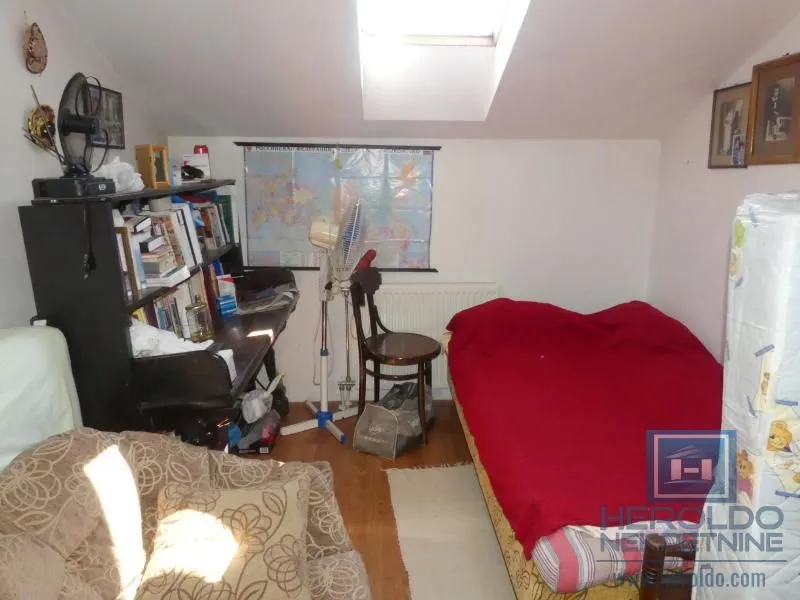 Prodaja, trosoban stan, 62m², Centar, Jagodina