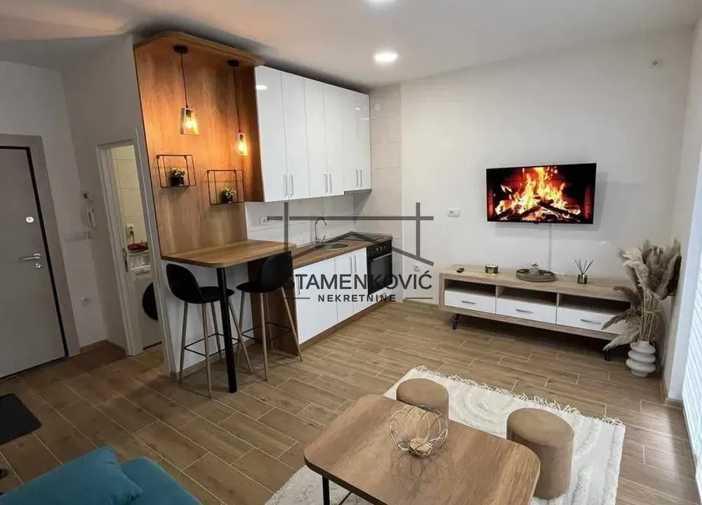 Prodaja, garsonjera, 22m², Veternička rampa, Novi Sad Sve Podlokacije