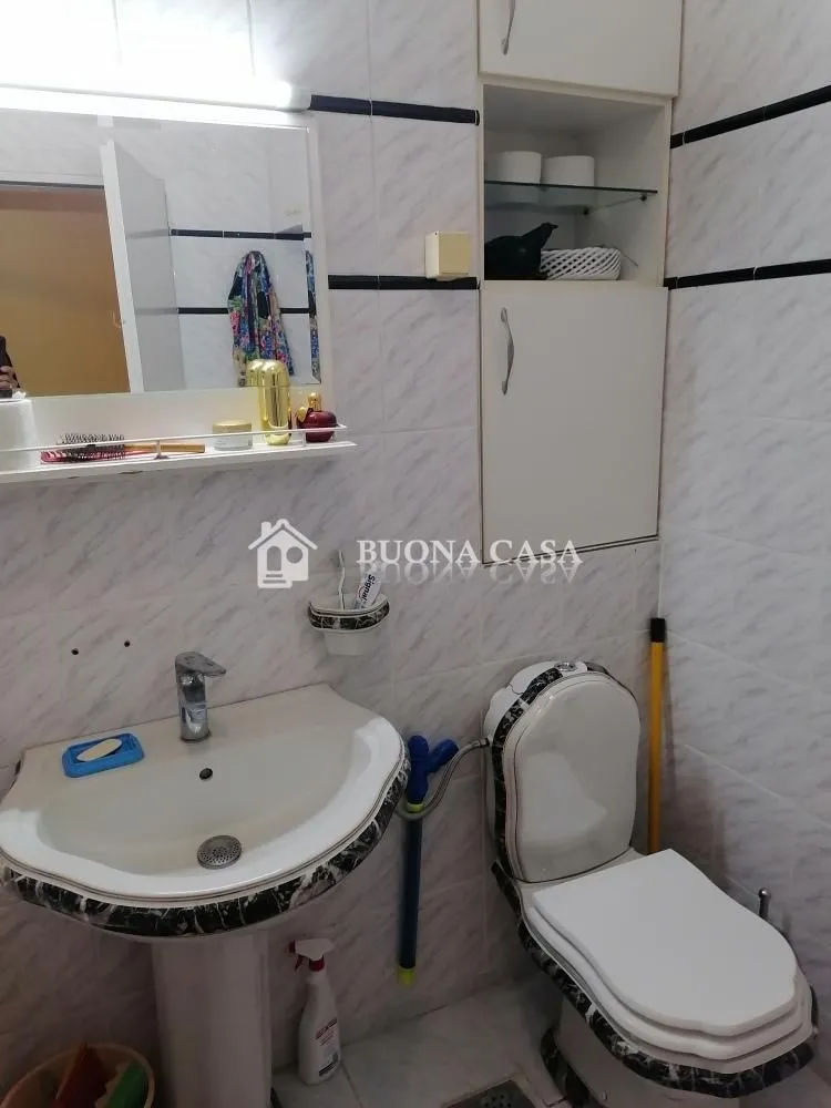 Sale, three bedroom apartment, 99m², Vračar Hram, Vračar Sve Podlokacije