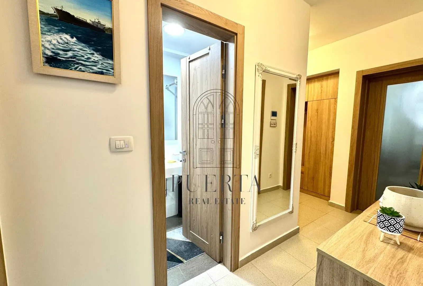 Rent, two bedroom apartment, 69m², Master Kvart, Podgorica