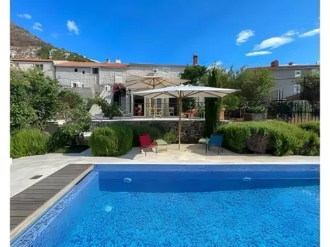 Sale, house, 305m², Reževići, Budva - image 9