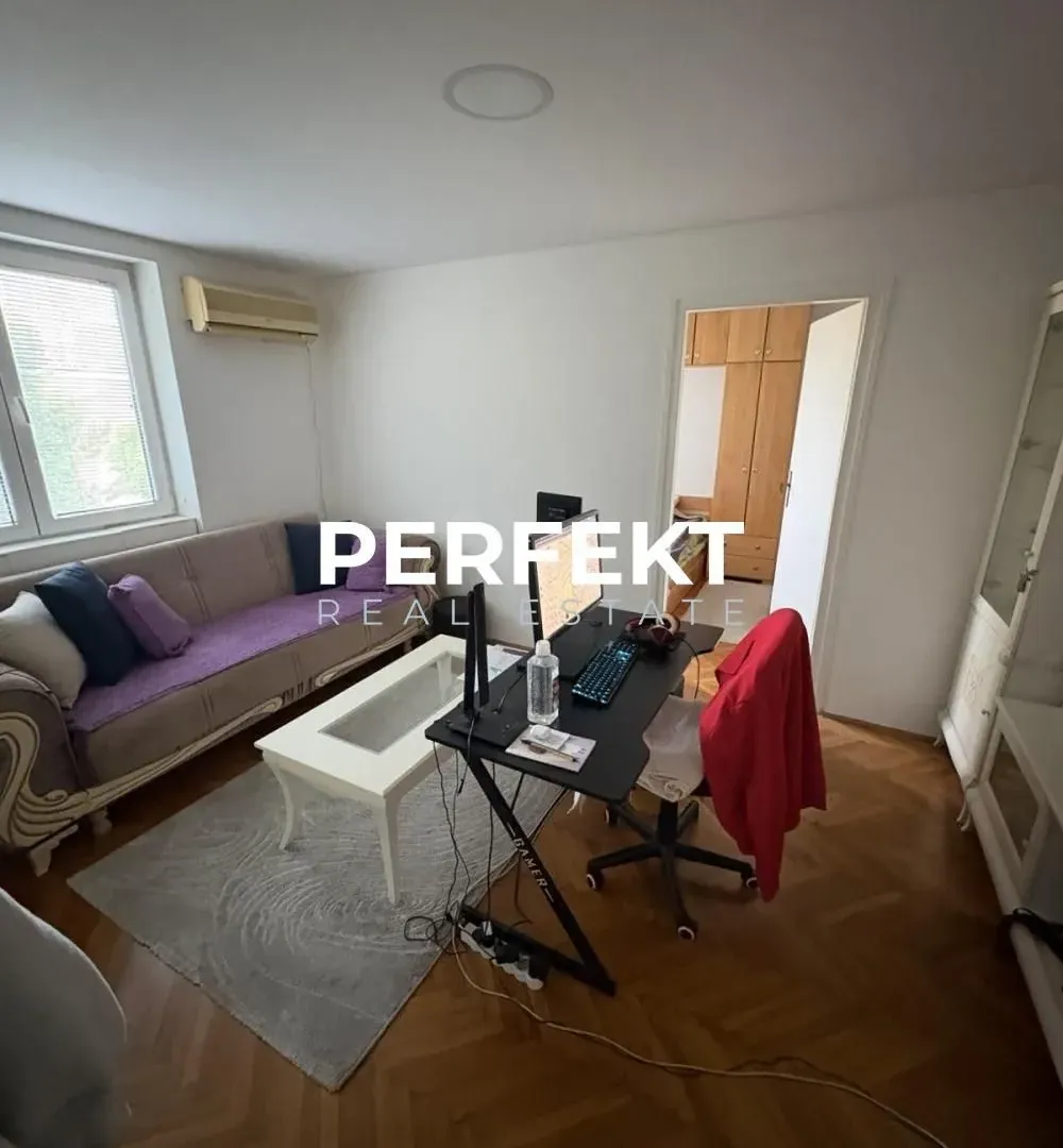 Prodaja, dvosoban stan, 40m², Pančevo, Srbija