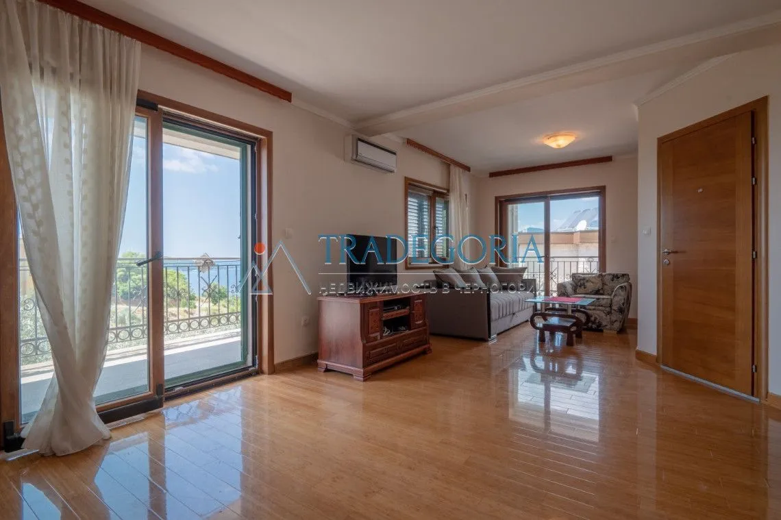 Prodaja, kuća, 453m², Pržno, Budva