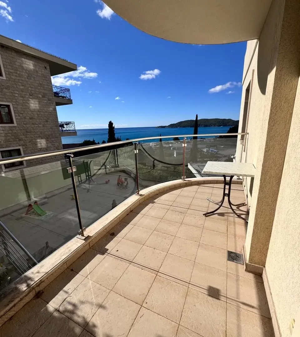 Sale, one bedroom apartment, 59m², Bečići, Budva