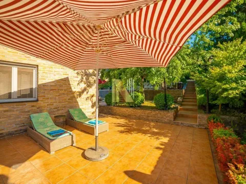 Prodaja, kuća, 140m², Beočin, Srbija - image 9