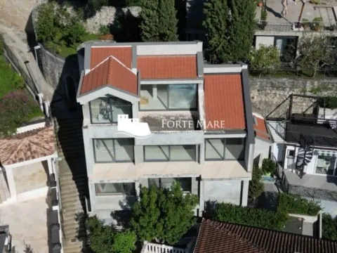 Prodaja, kuća, 264m², Herceg Novi, Crna Gora - image 13
