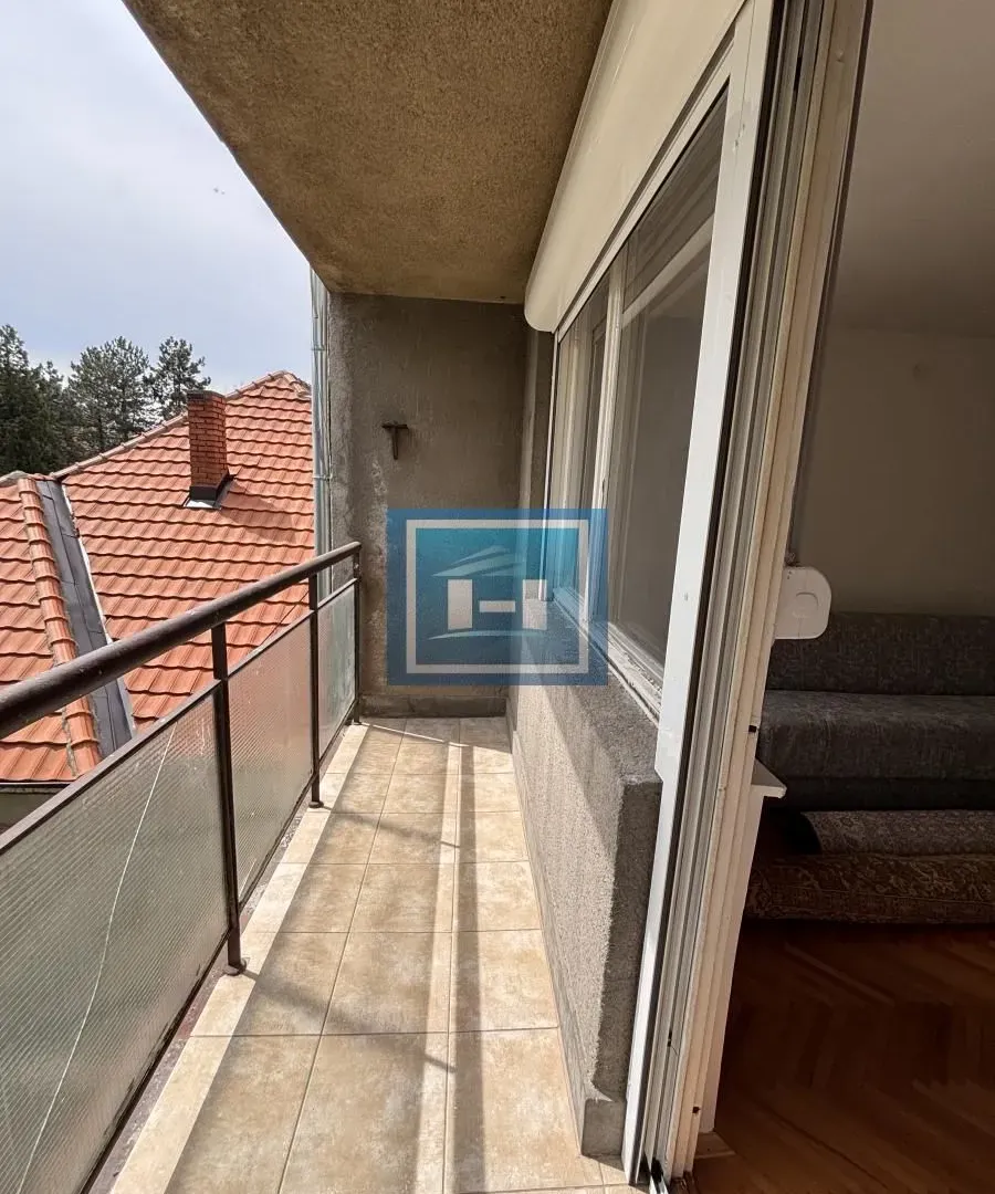 Prodaja, dvosoban stan, 58m², Kajsijar, Jagodina