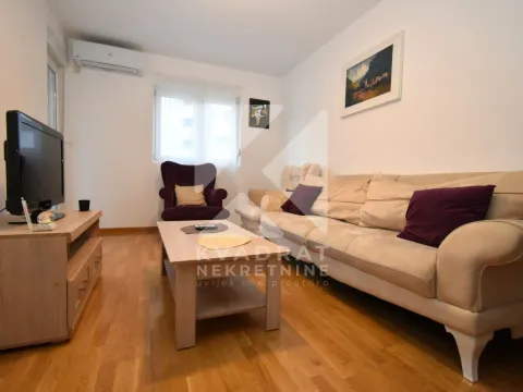 Rent, one bedroom apartment, 45m², Zagorič, Podgorica - image 1