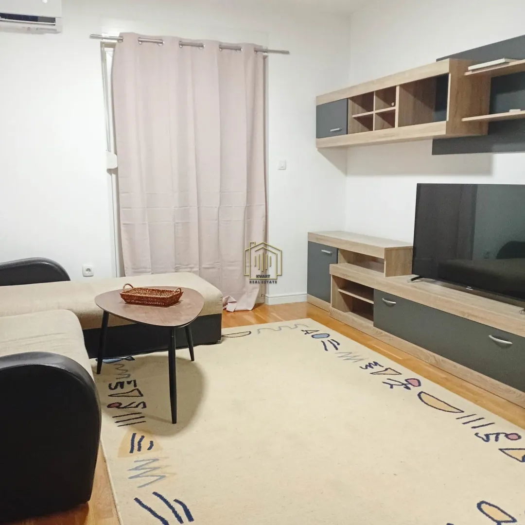 Prodaja, jednosoban stan, 42m², Pobrežje, Podgorica