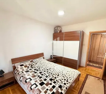 Rent, two bedroom apartment, 60m², City Kvart, Podgorica - image 9