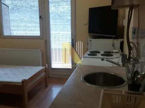 Izdavanje, jednosoban stan, 32m², Centar, Novi Sad - image 3