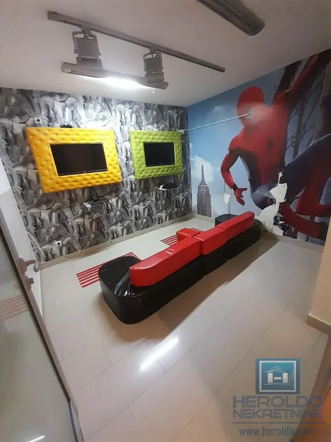 Rent, office space, 133m², Centar, Jagodina