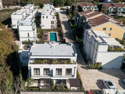 Sale, house, 167m², Centar, Budva - image 9