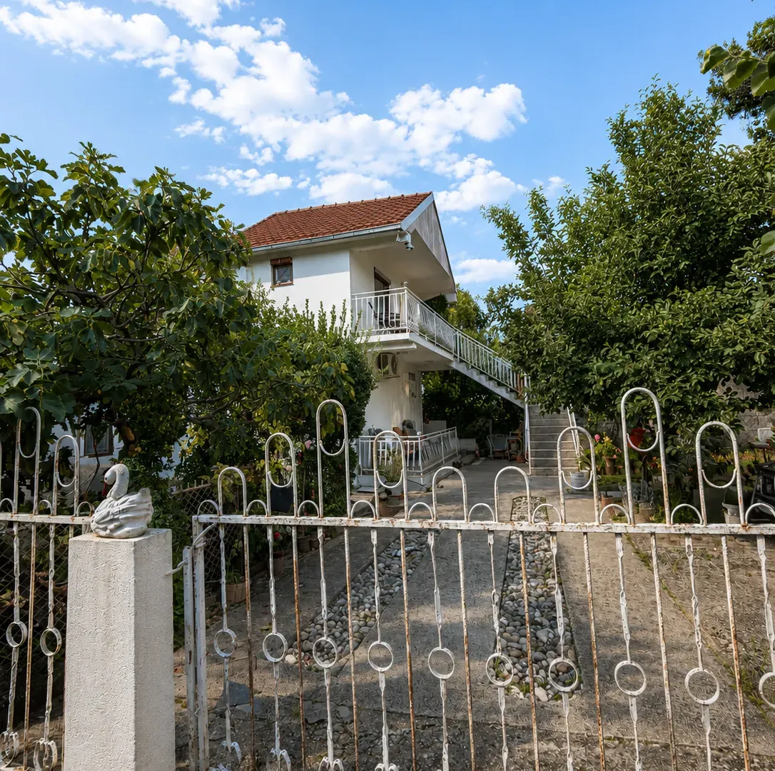 Rent, two bedroom apartment, 80m², Pobrežje, Podgorica
