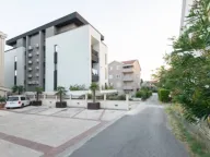 Izdavanje, jednosoban stan, 40m², Kalimanj, Tivat - image 7