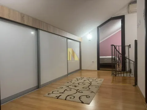 Prodaja, trosoban stan, 85m², Centar, Inđija - image 9