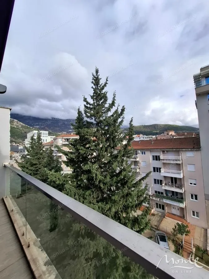 Prodaja, trosoban stan, 118m², Dubovica, Budva