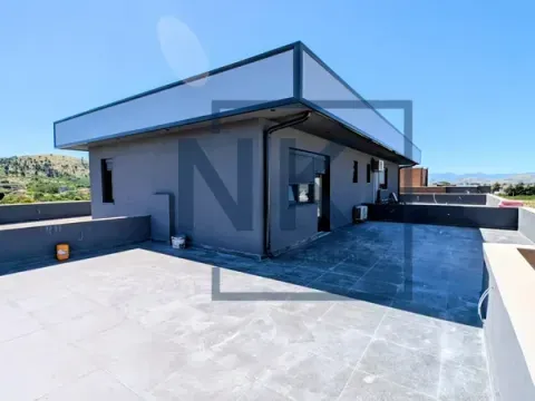 Izdavanje, trosoban stan, 130m², Donja Gorica, Podgorica - image 19