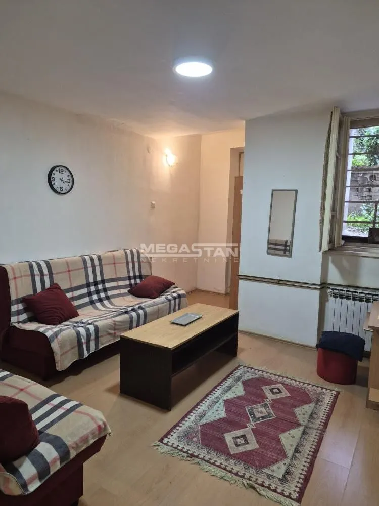 Rent, one bedroom apartment, 29m², Kalenić Pijaca, Vračar Sve Podlokacije