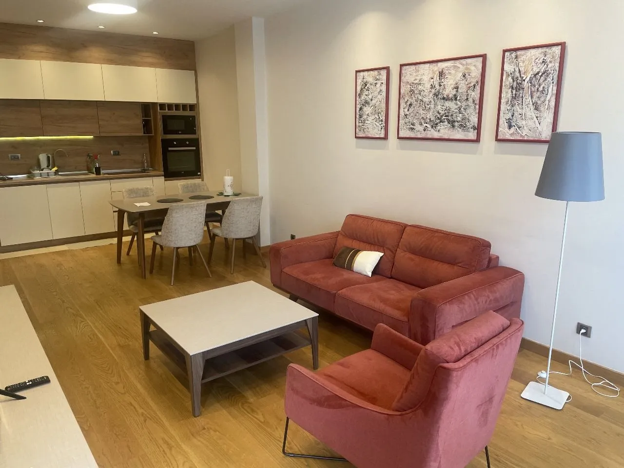 Rent, two bedroom apartment, 75m², Kruševac, Podgorica