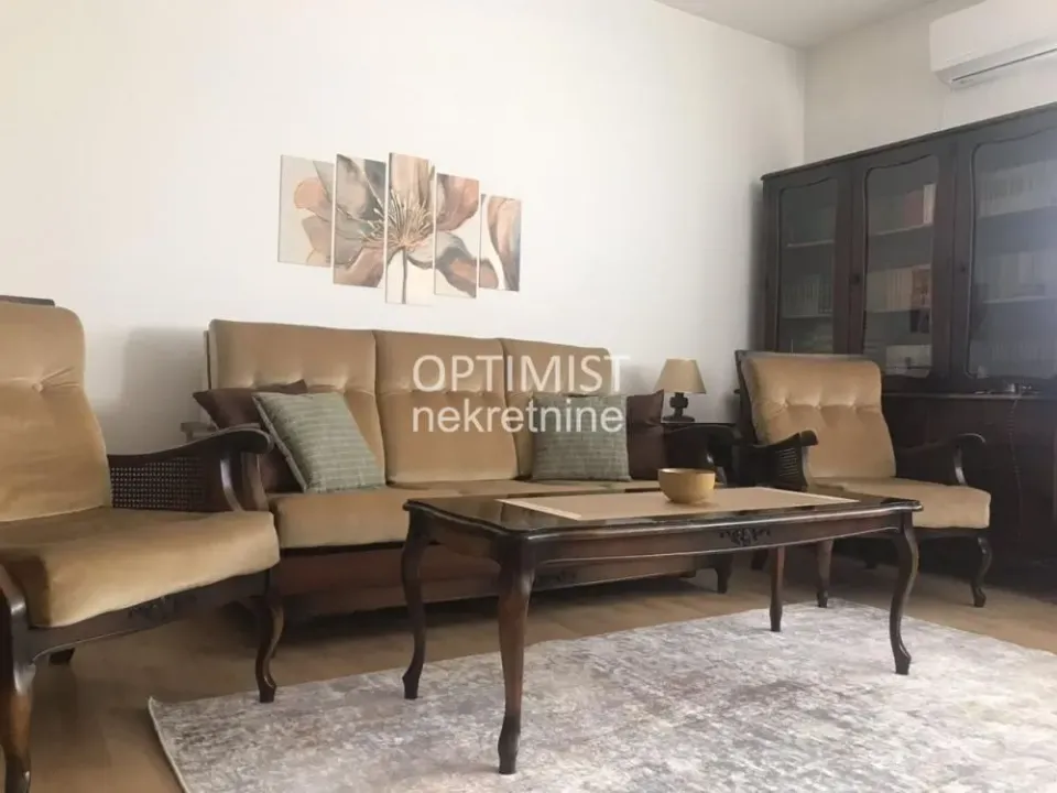 Izdavanje, jednosoban stan, 41m², Novi Beograd Sve Podlokacije, Beograd