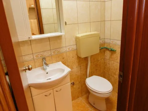 Rent, office space, 46m², Centar, Podgorica - image 9