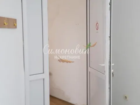 Sale, office space, 174m², Centar, Inđija - image 5