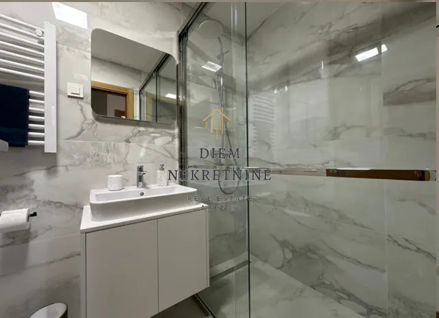 Rent, one bedroom apartment, 46m², Centar, Podgorica
