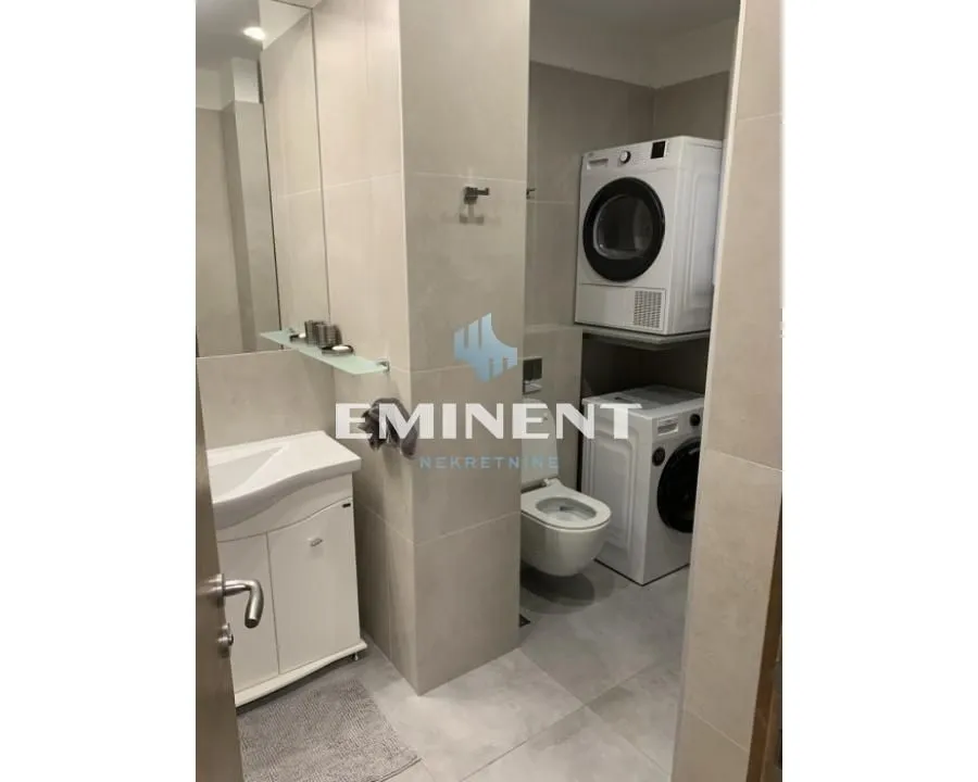 Rent, three bedroom apartment, 90m², Čukarica, Beograd