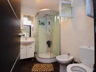 Izdavanje, dvosoban stan, 92m², Krašići, Tivat - image 7