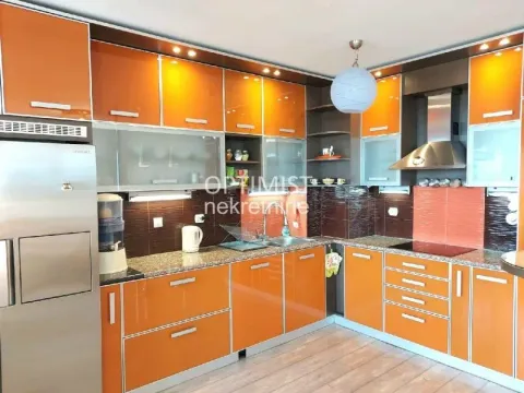 Rent, four bedroom apartment, 115m², Profesorska Kolonija, Palilula Sve Podlokacije - image 5