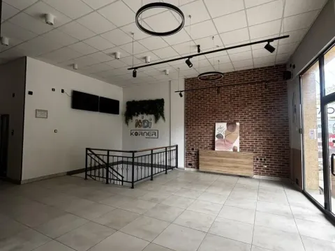 Izdavanje, poslovni prostor, 140m², Medijana, Niš