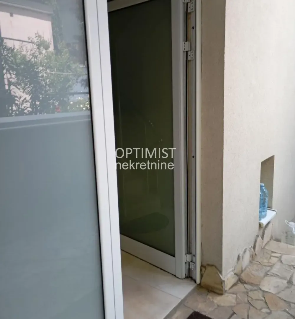 Prodaja, jednosoban stan, 35m², Karaburma, Palilula Sve Podlokacije
