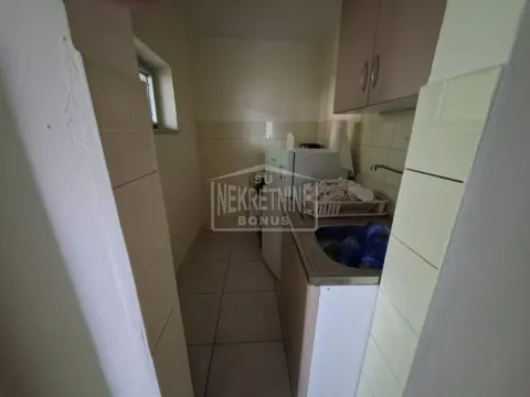 Prodaja, kuća, 42m², Palić, Subotica - image 3