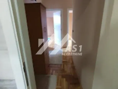 Izdavanje, četvorosoban stan, 112m², Železnička Stanica, Novi Sad Sve Podlokacije - image 8