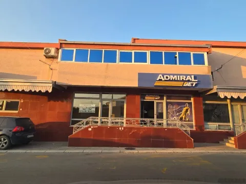 Poslovni prostor in Čeluga