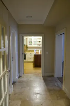 Rent, four bedroom apartment, 176m², Tivat, Crna Gora - image 9