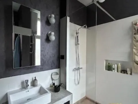 Rent, two bedroom apartment, 125m², Stari Grad, Beograd - image 11