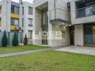 Izdavanje, kuća, 400m², Savski Venac, Beograd - image 11