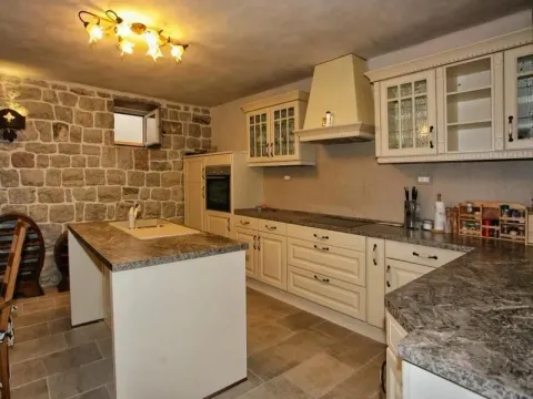 Sale, house, 434m², Reževići, Budva - image 8