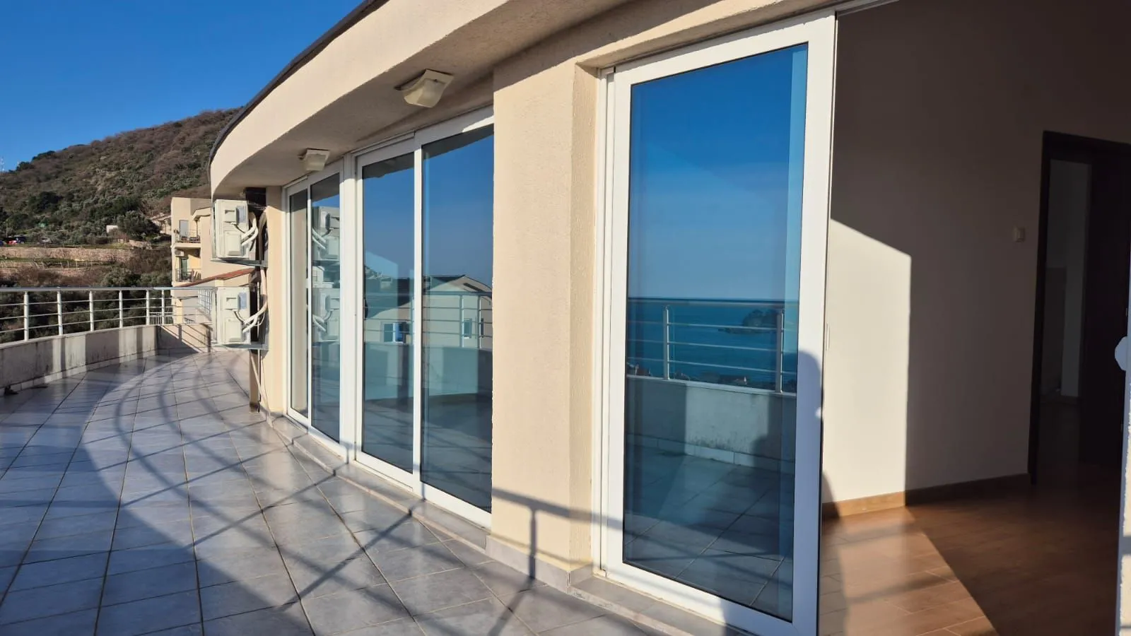 Prodaja, trosoban stan, 169m², Petrovac, Budva