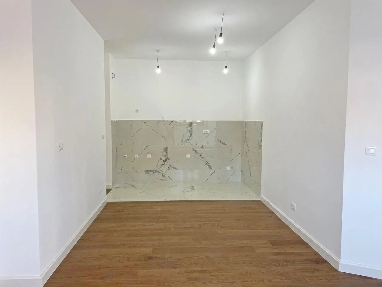 Sale, two bedroom apartment, 64m², Topolica, Bar