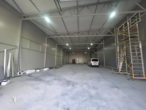 Rent, office space, 370m², Čukarica, Beograd - image 18