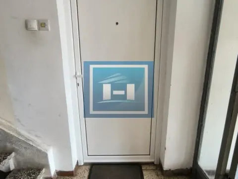 Rent, one bedroom apartment, 40m², Ćuprija, Srbija - image 11