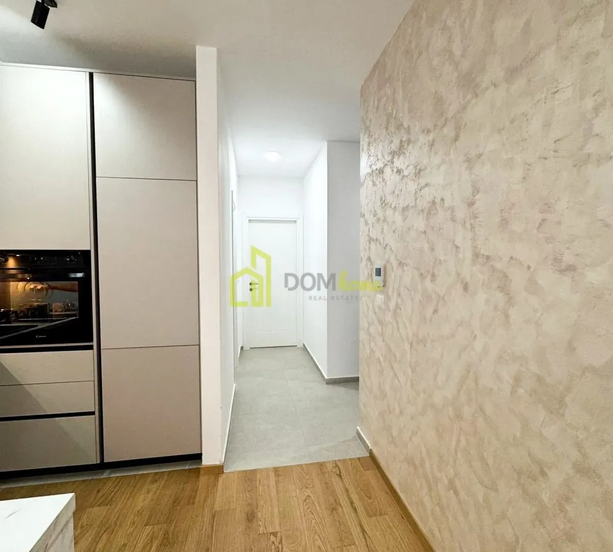 Prodaja, dvosoban stan, 71m², Bečići, Budva