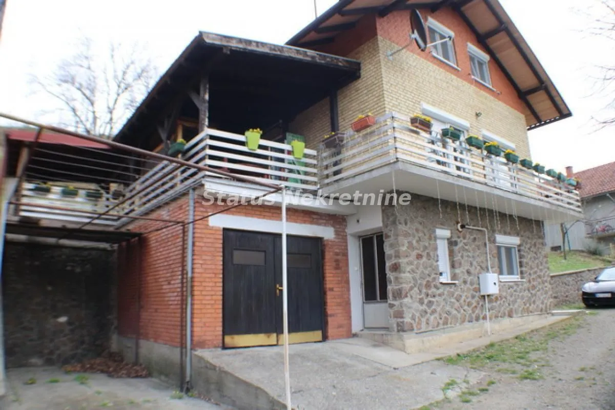 Sale, house, 150m², Beočin, Srbija
