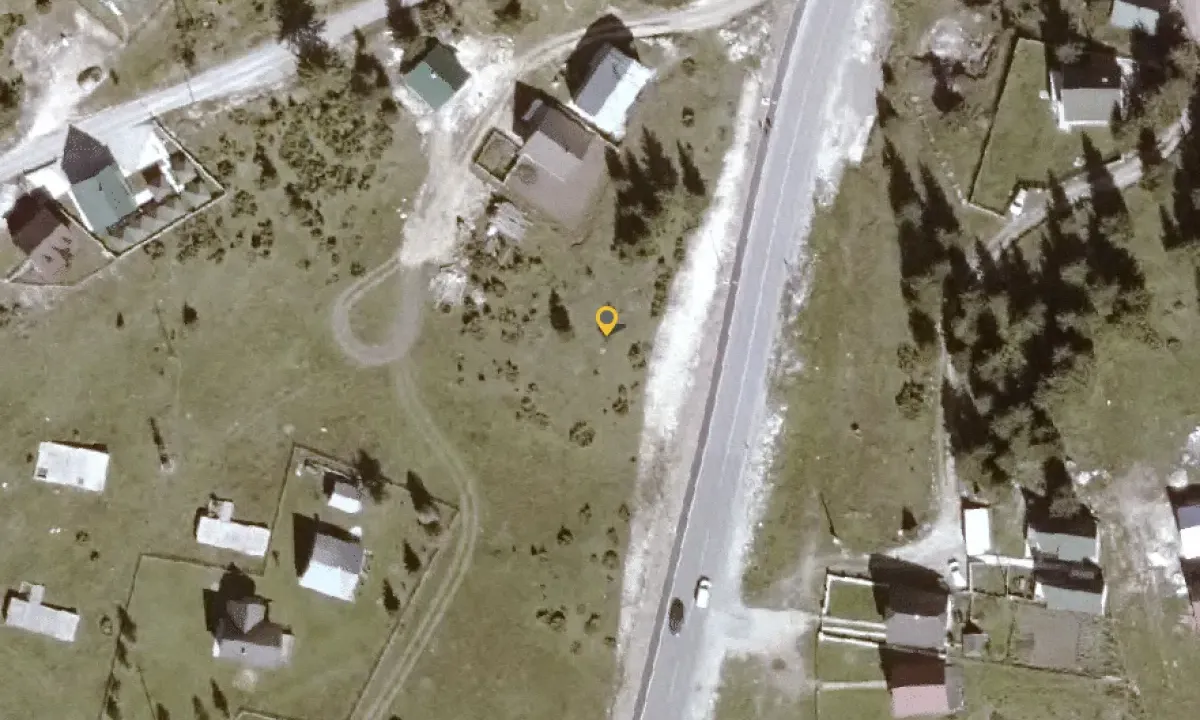 Sale, land lot, 400m², Motički gaj, Žabljak