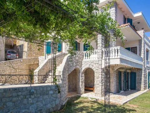 Prodaja, kuća, 235m², Kotor, Crna Gora - image 6