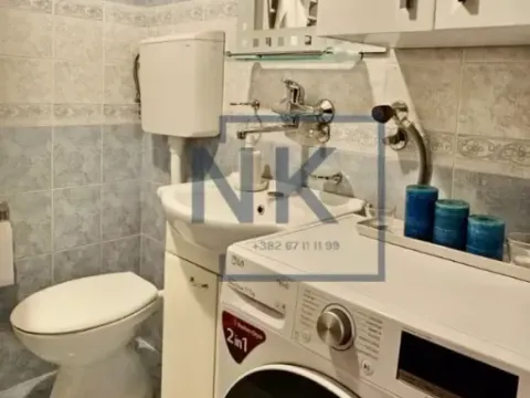 Izdavanje, dvosoban stan, 75m², Malo Brdo, Podgorica - image 12