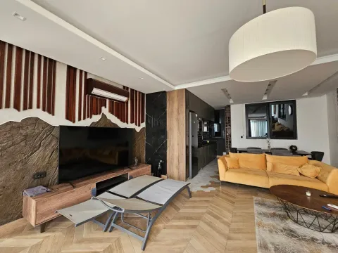 Sale, one bedroom apartment, 170m², Budva, Crna Gora - image 6